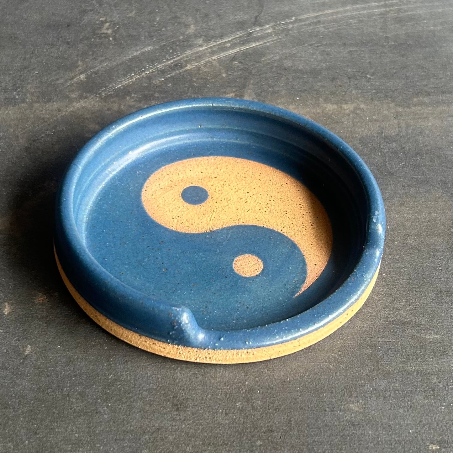 Yin Yang Coaster - Midnight Blue / Speckled Buff