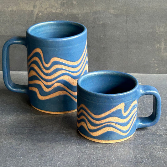 Mini Wave Mug - Midnight Matte / Speckled Buff