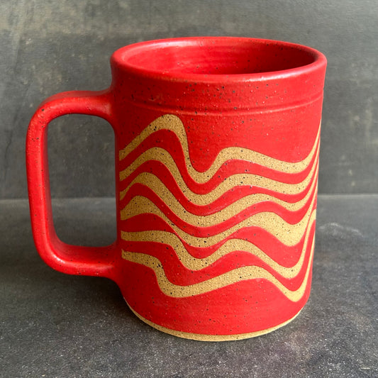 Wave Mug - Red / Speckled Buff