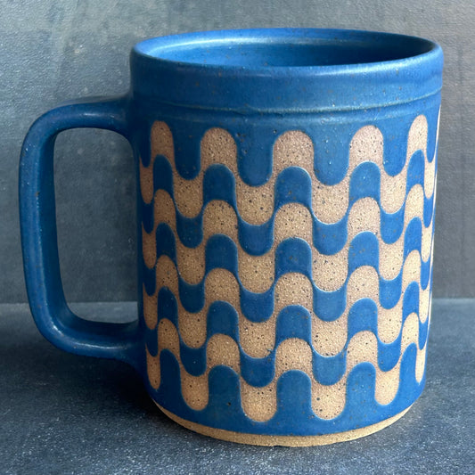 Retro Mug - Midnight Matte / Speckled Buff
