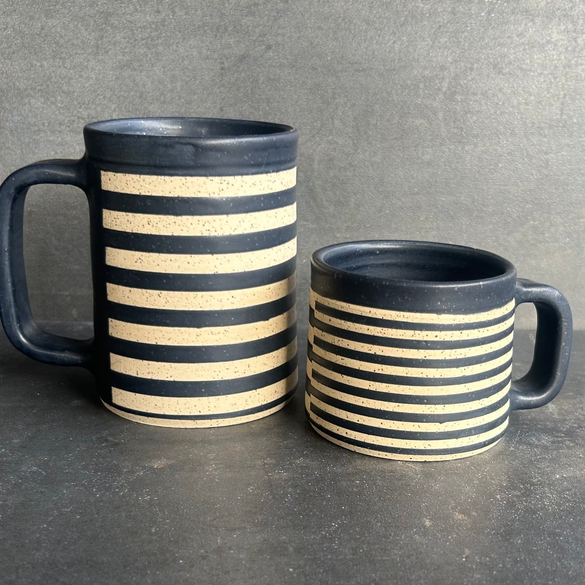 Mini Mug Stripes - Black Matte / Speckled White