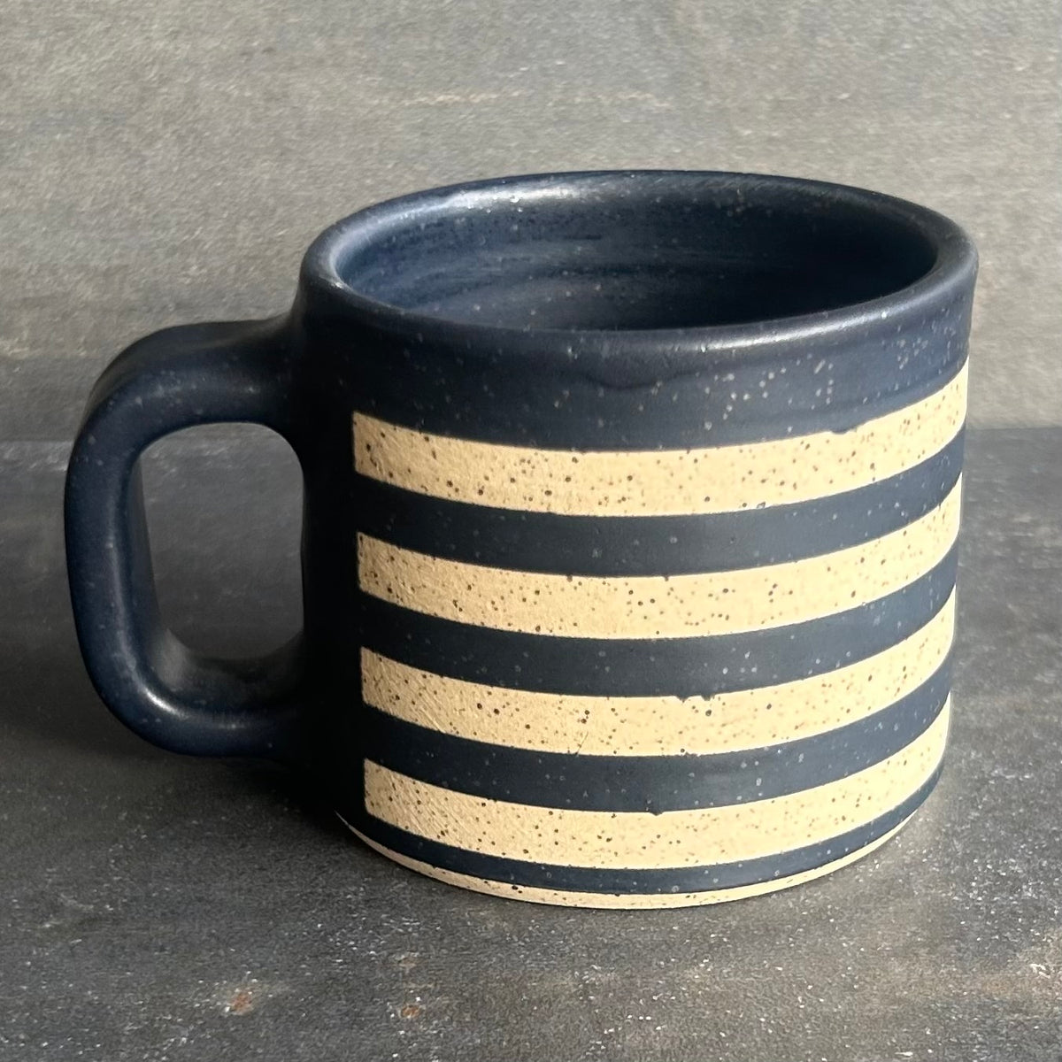Mini Mug Stripes - Black Matte / Speckled White