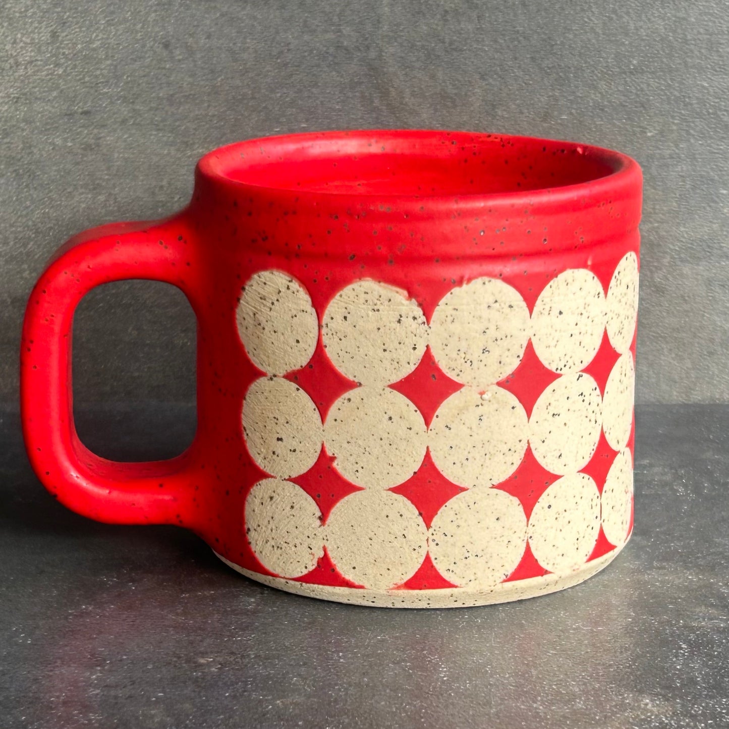 Mini Mug Dots - Red Matte / Speckled White