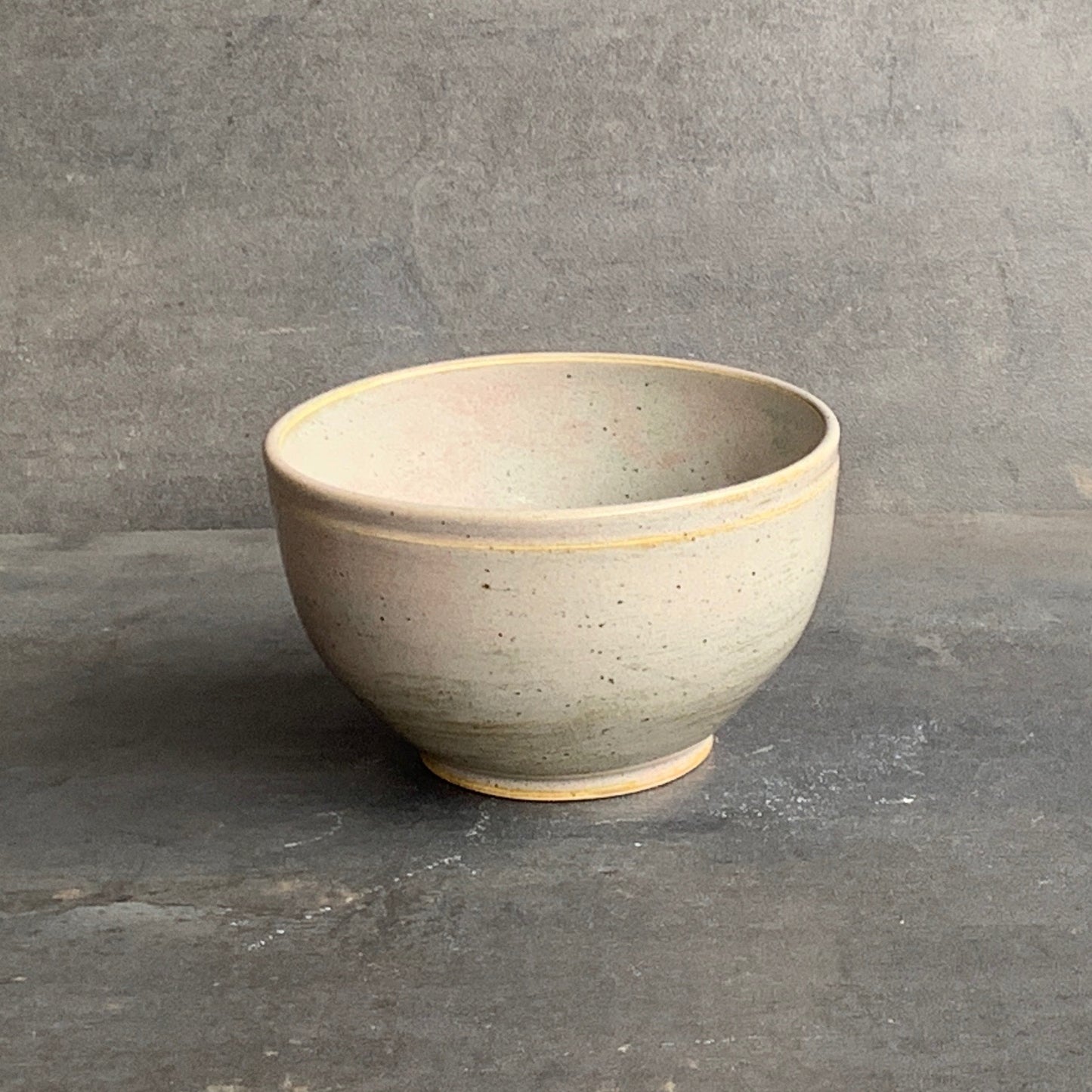 Medium Bowl - Olive / Toasted Sage