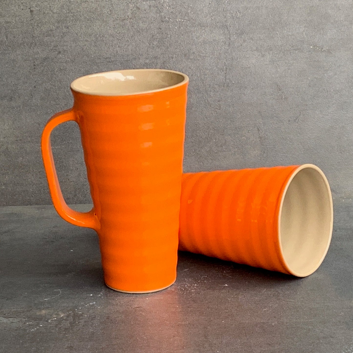 Wavy Mug - Orange / Sand