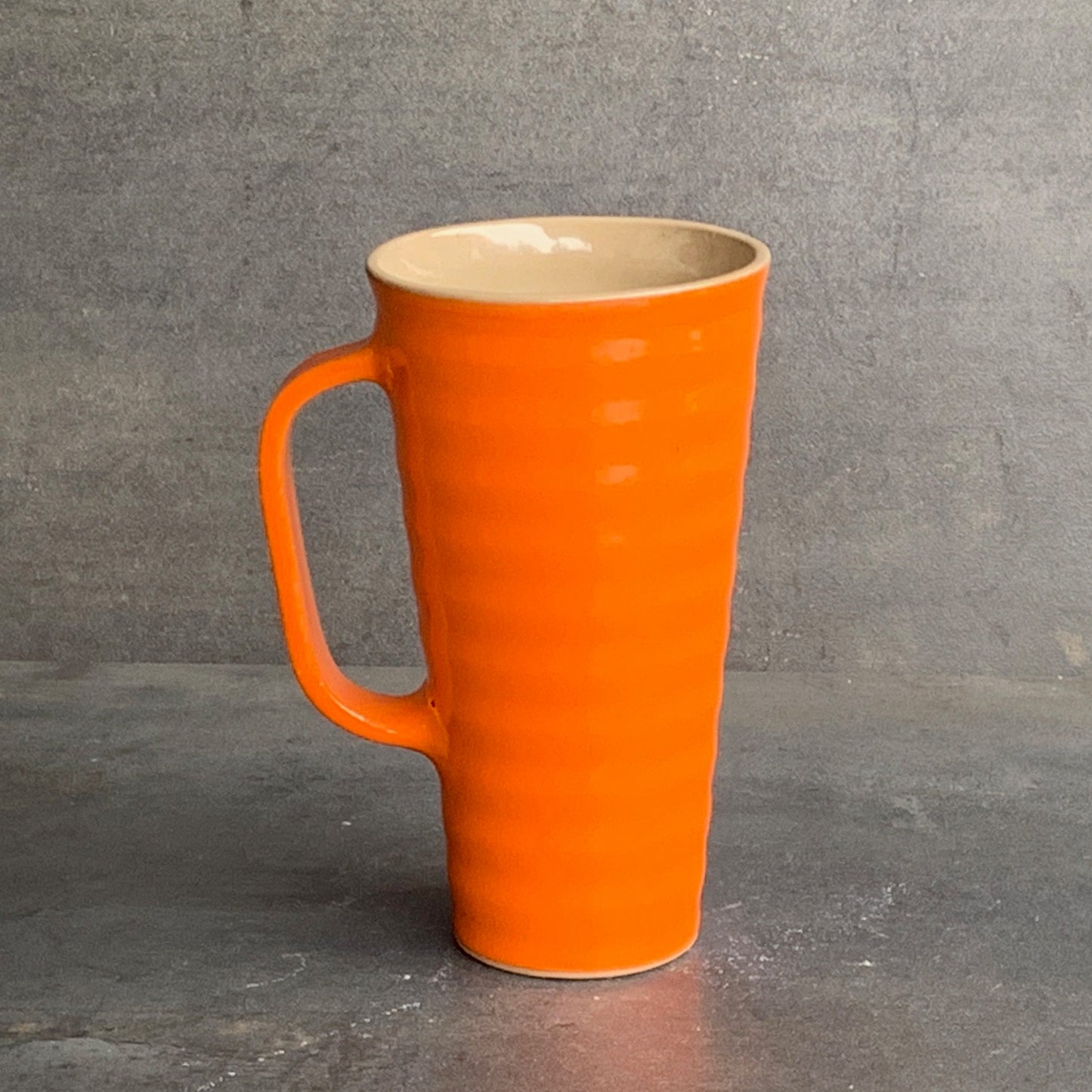 Wavy Mug - Orange / Sand