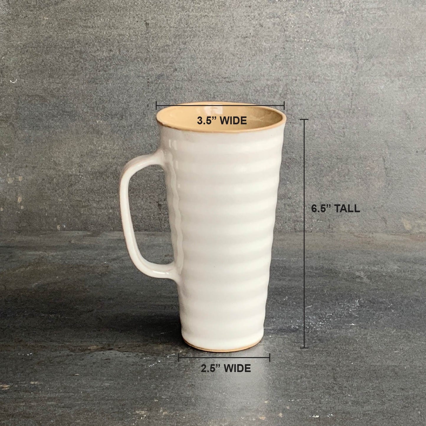 Wavy Mug - White / Sand